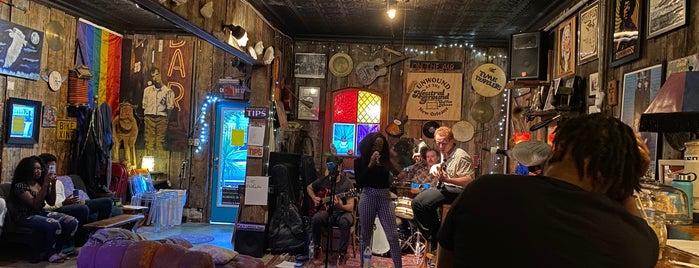 Neutral Ground Coffee House is one of Louisiana's Music Venues.