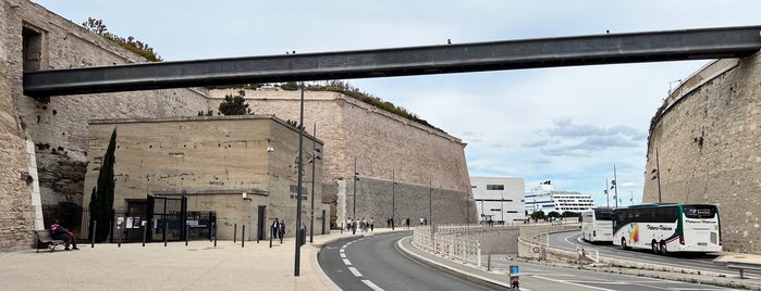 Passerelle Fort Saint-Jean - J4 is one of Marseille.