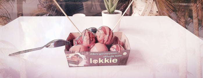 Lokkie Çikolatalı Lokma & Bubble Waffle is one of Explore 🔛.