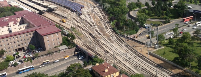 Ankara Büyükşehir Belediyesi is one of สถานที่ที่ Yunus ถูกใจ.