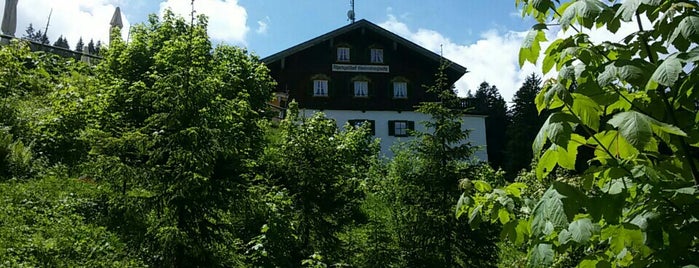 Alpengasthof Hindenburghütte is one of TOP Kulinarik Reit im Winkl.