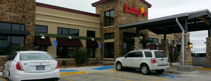 Luby's is one of Locais curtidos por Juan Antonio.