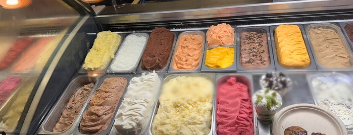 La Copa Loca Gelato is one of Sweets.