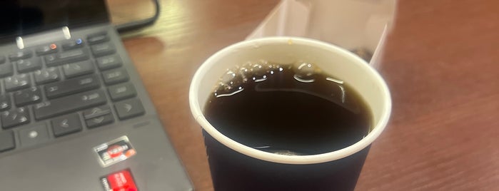 Yamm Coffee Roasters is one of Coffee ☕️ RUH3.