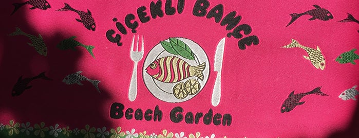 Assos Sahil Çiçekli Bahçe Beach Garden is one of Posti che sono piaciuti a Dsignoria.