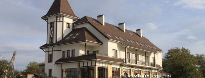 Готель «Статус» / Status Hotel is one of Orte, die Galia gefallen.