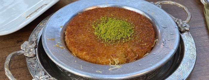 Kadayıfzade is one of Tatlı.