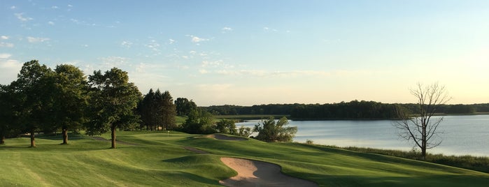 Baker National Golf Course is one of Ben : понравившиеся места.