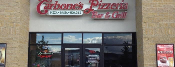 Carbone's Pizzeria Bar & Grill is one of Lugares favoritos de Jeremy.