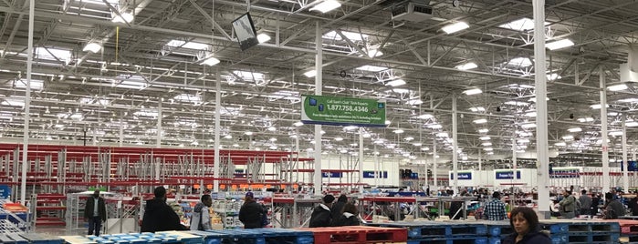 Sam's Club is one of Top 10 favorites places in Saint Paul, MN.