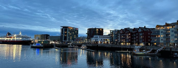 Svolvær is one of Norske byer/Norwegian cities.