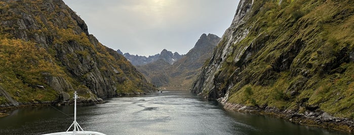 Trollfjorden is one of lofoten.