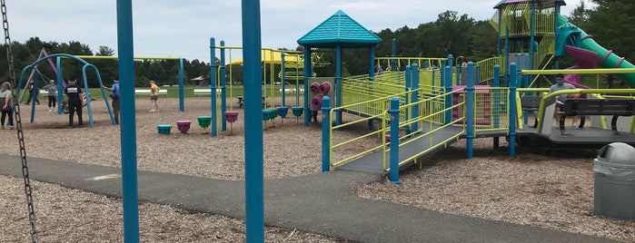 Bethlehem Town Park Playground is one of To Try - Elsewhere36.
