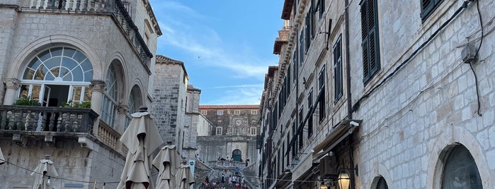 Buffet Kamenice is one of Dubrovnik.
