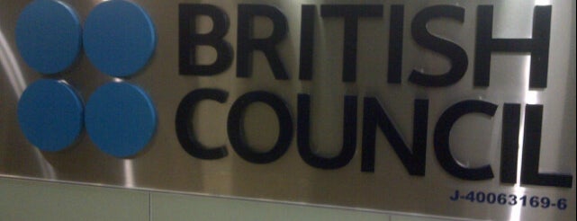 British Council is one of Locais curtidos por Caps.