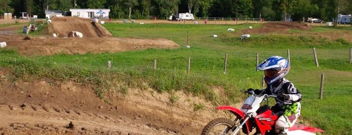 Sand Del Lee Motocross Park is one of Motocross tracks in Ontario.