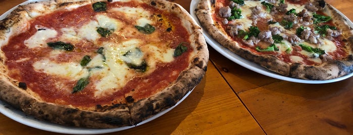 Pizzeria Felix ピッツェリア フェリックス is one of mGuide H 2018.