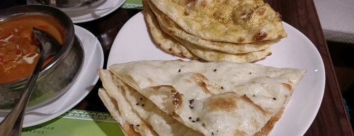 馬友友印度廚房 Mayur Indian Kitchen restaurant is one of Posti che sono piaciuti a Vicky.