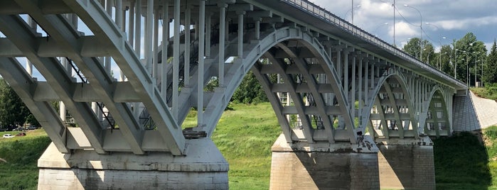 Старицкий мост is one of Lugares favoritos de Kaston.