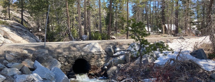 Rainbow Lodge is one of Califórnia.