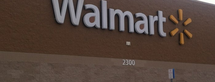 Walmart Supercenter is one of Lugares favoritos de Noah.