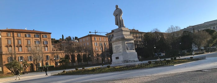 Piazza Camillo Benso Cavour is one of Passeggiata da mare a mare.