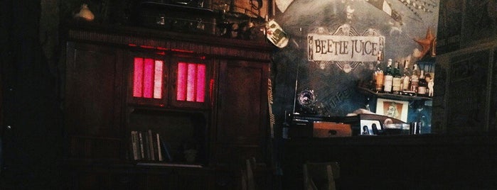 Beetlejuice cafe is one of Tempat yang Disukai Ler.