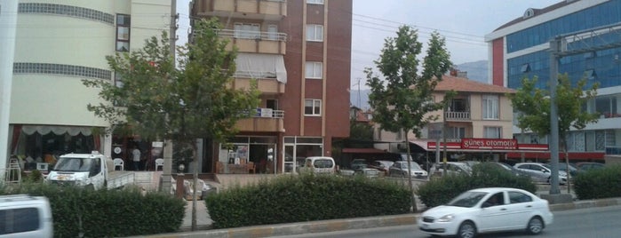Denizli Soforler ve Otomobilciler Odasi is one of สถานที่ที่ Fethi ถูกใจ.