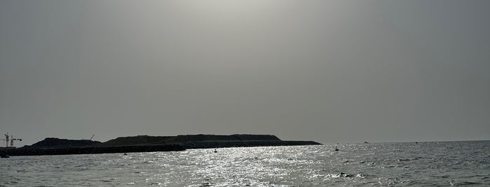 Kite Surf Beach is one of Karl in Dubai 🐪.