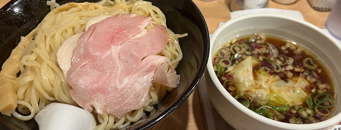 らぁ麺みうら is one of ラーメン.