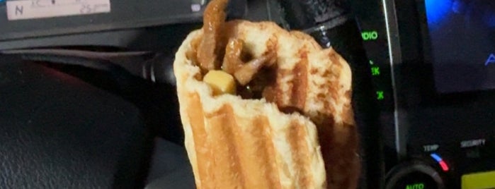 بوفية السعادة is one of Burger Al Khobar.