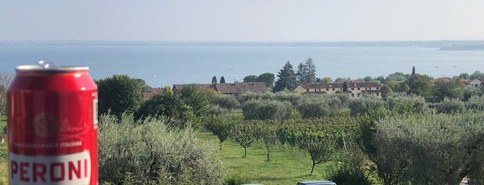 Agriturismo 30 is one of Lago di Garda.