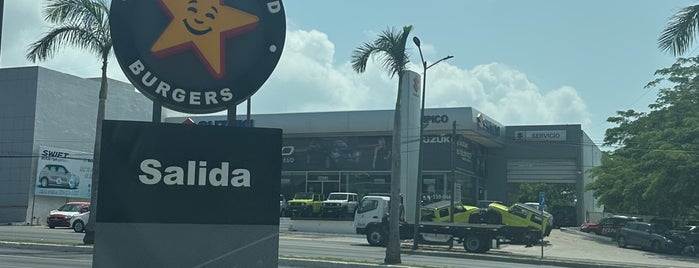 Carl's Jr. is one of Madero.