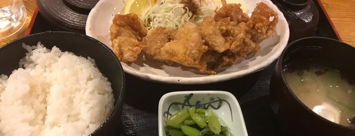 ちょい呑み家本店 酒蔵天狗 田町店 is one of Must-visit Food in 港区.