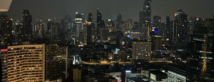 The Roof Bar is one of Bangkok.