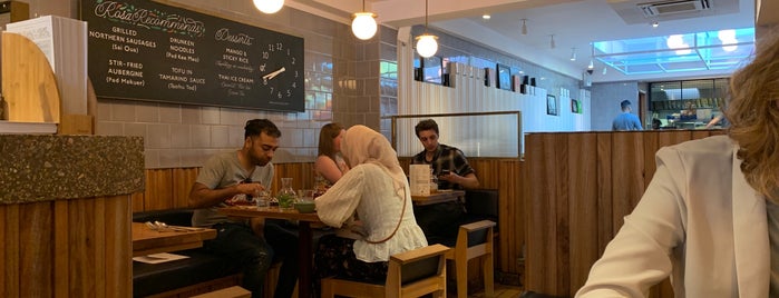Rosa's Thai Cafe is one of Posti che sono piaciuti a James.