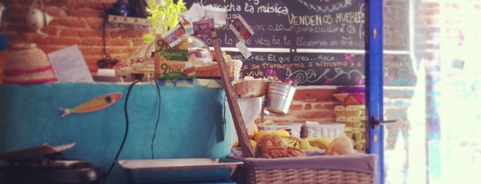 Café El Mar - Tiendita enbioverde is one of Rincones madrileños..