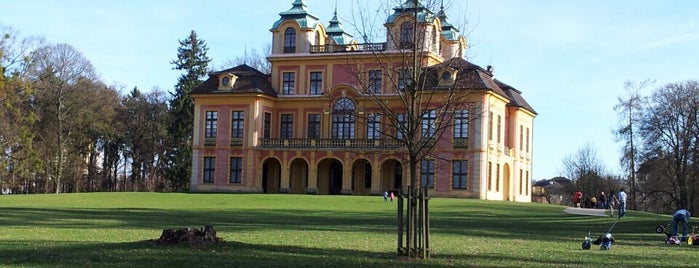 Schloss Favorite is one of Orte, die Sven gefallen.