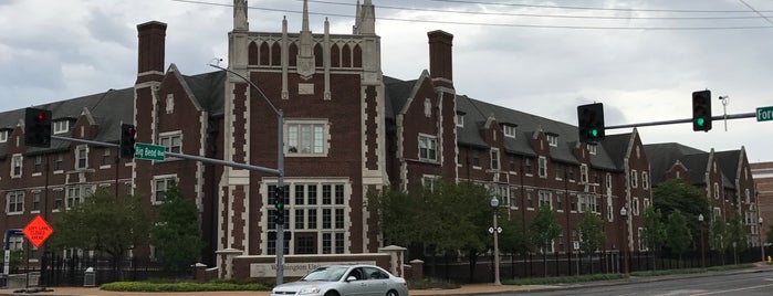 Washington University Arts & Sciences is one of Usual Haunts.