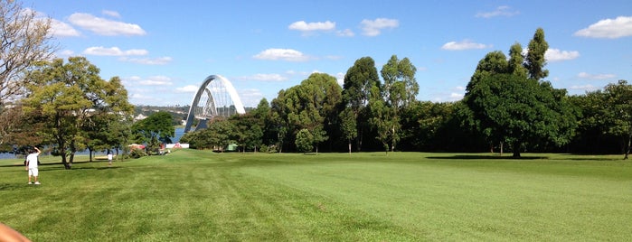 Le Jardin du Golf is one of Restaurante Brasília.