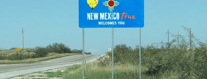 New Mexico & Texas State Line is one of Posti che sono piaciuti a Christopher.