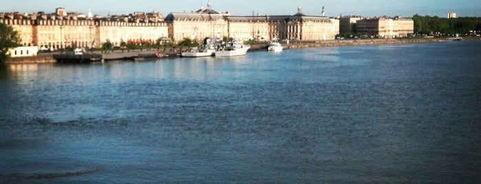 Poste 111, Bordeaux Port Atlantique is one of Terminaux Portuaires BPA.
