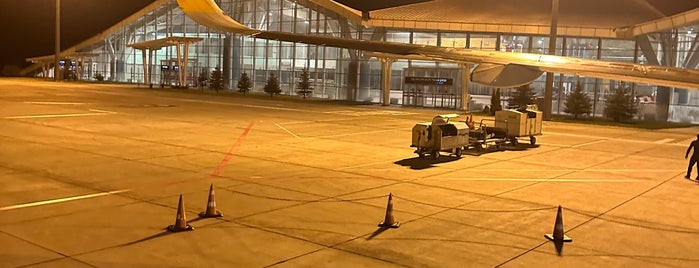 Kars Harakani Havalimanı (KSY) is one of Checked in Airports :).