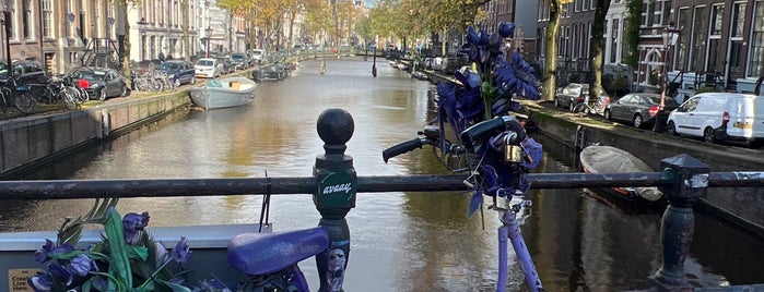 Sleutelbrug (Brug 201) is one of Amsterdam bridges: count them down! ❌❌❌.
