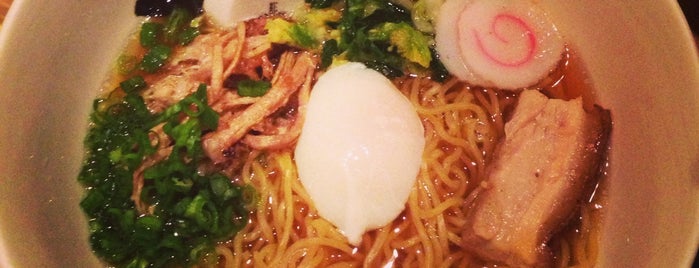 Momofuku Noodle Bar is one of Dinnertime seduction in NYC.
