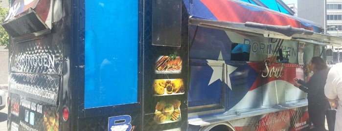Borinquen Soul Food Truck is one of Oakland.