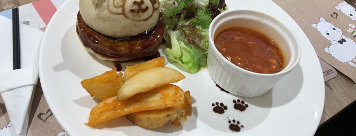 Alpacasso Cafe is one of KL Cafe.