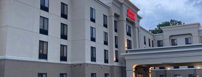 Hampton Inn & Suites is one of Parsippany/Livingston NJ.