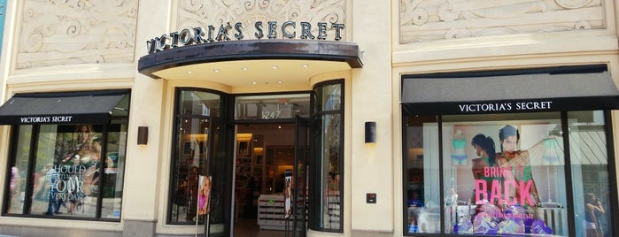 Victoria's Secret is one of Lieux qui ont plu à Stephania.