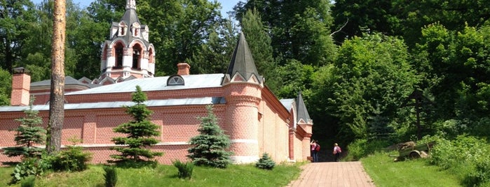 Скит Саввы Сторожевского is one of Звенигород.